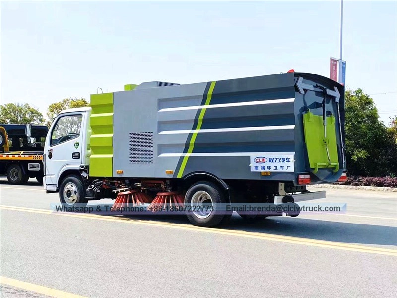4-6CBM DFAC brand new 4x2 street sweeping trucks