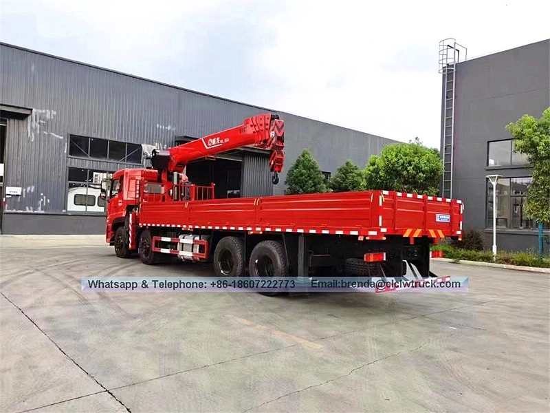 รถบรรทุกบูม 8x4 Dongfeng Kinland 14-16 ตันมีเครน