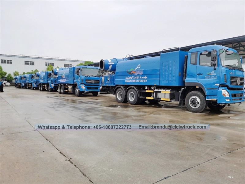 Dongfeng 15Tons Water Tank Truck loaded portable mist blower for dust particle Suppression control,100m mist blower sprayer