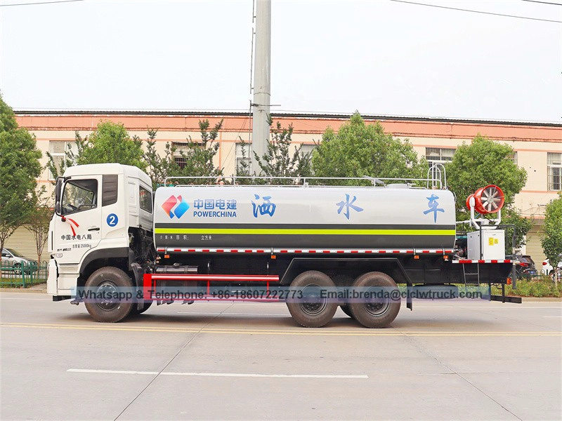 Dongfeng 20CBM 20000L شاحنة خزان المياه