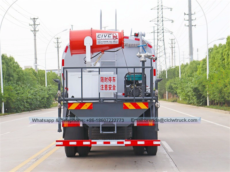 Dongfeng 20CBM 20000L شاحنة خزان المياه