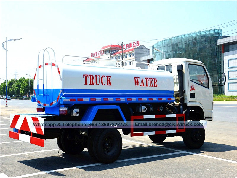 डोंगफेंग DFAC 4x4 5000liter छोटे पानी ट्रक