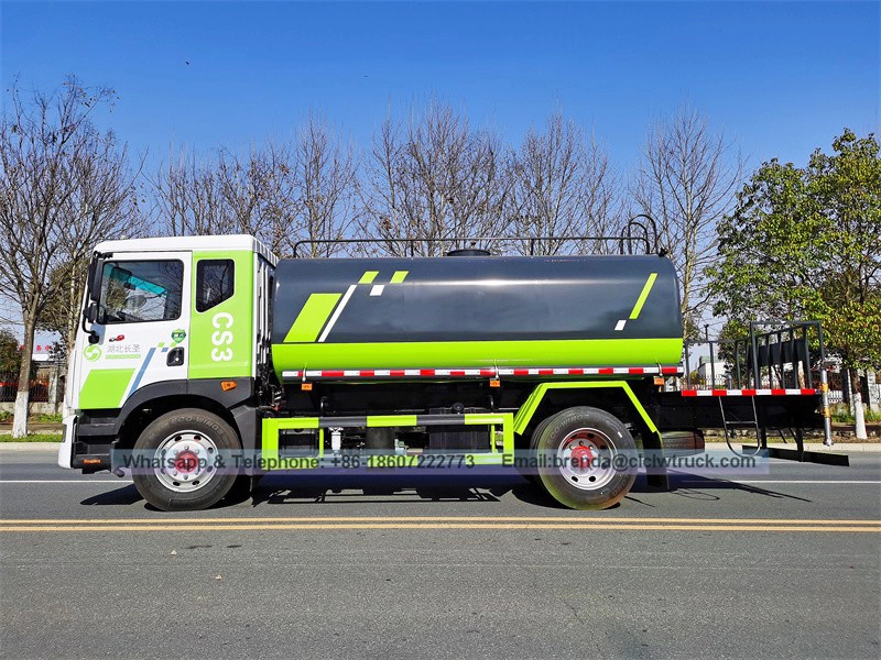Dongfeng Water Truct 10000 LITER制造商,10000 Liter水箱卡车供应商,水箱卡车价格中国