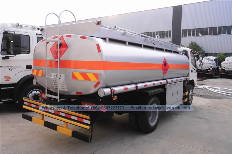 Foton Aumark 4x2 10M3 Tanker Truck / Fuel Tanker Truck Transportion