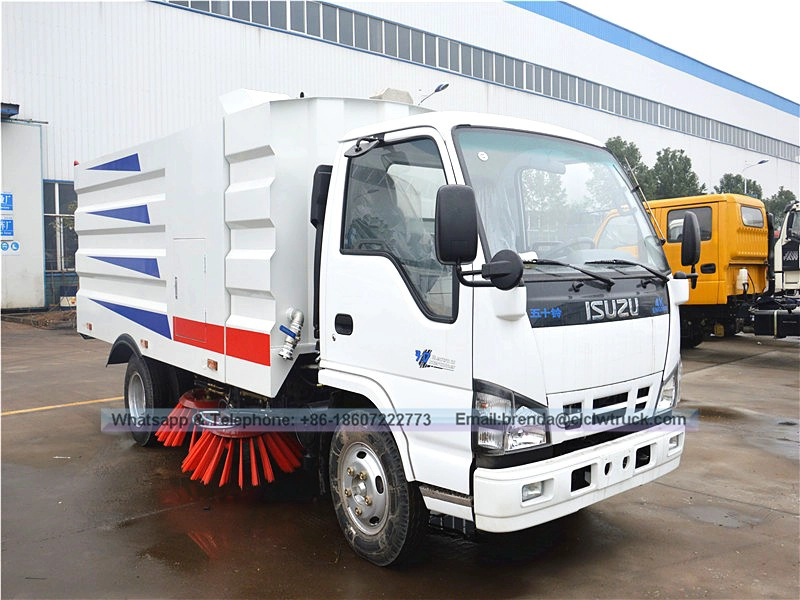 Xe tải quét đường isuzu 600p