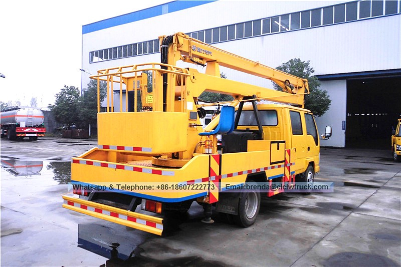 Proveedor de carretilla elevadora de cangilones ISUZU de doble cabina de 12 a 30 metros
