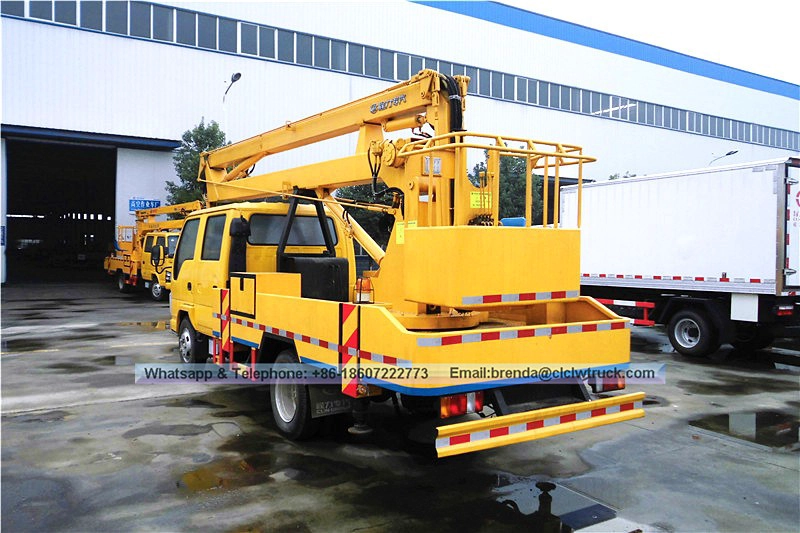 Proveedor de carretilla elevadora de cangilones ISUZU de doble cabina de 12 a 30 metros