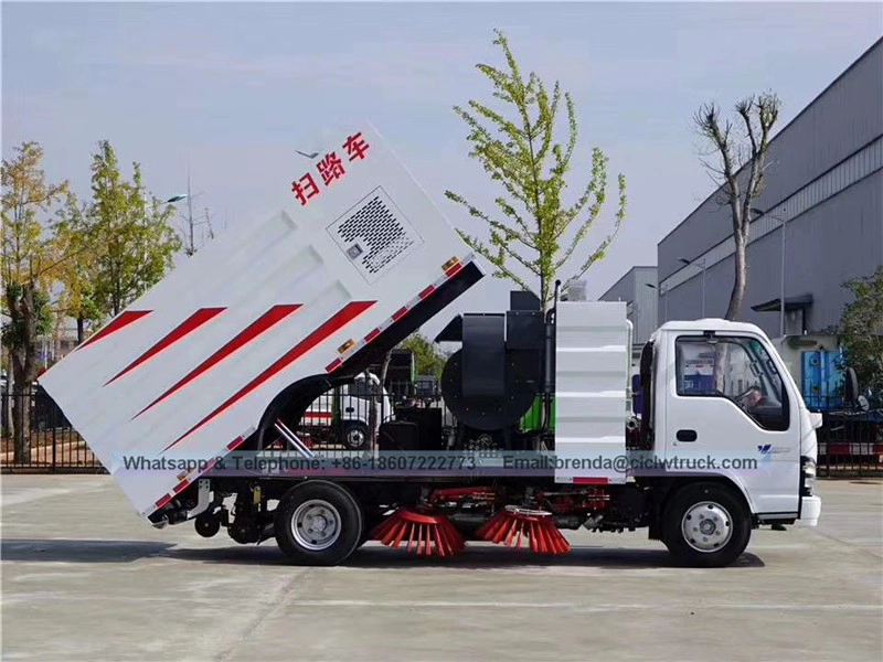 Isuzu Road Sweeper Truck Worderies ، Isuzu Sweeper Truck Morners.شاحنة كاسحة الطريق للبيع