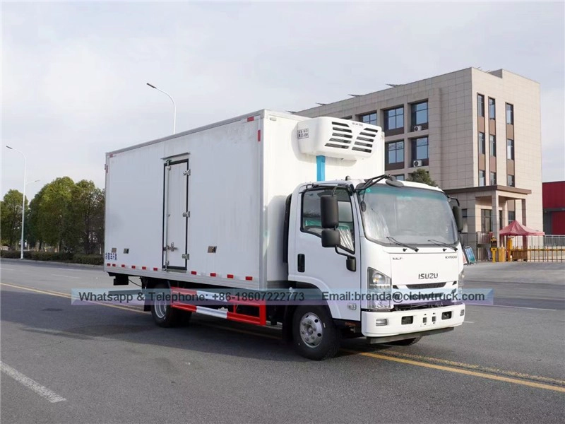 China Isuzu 3-6 Ton mini refrigerator truck manufacturer