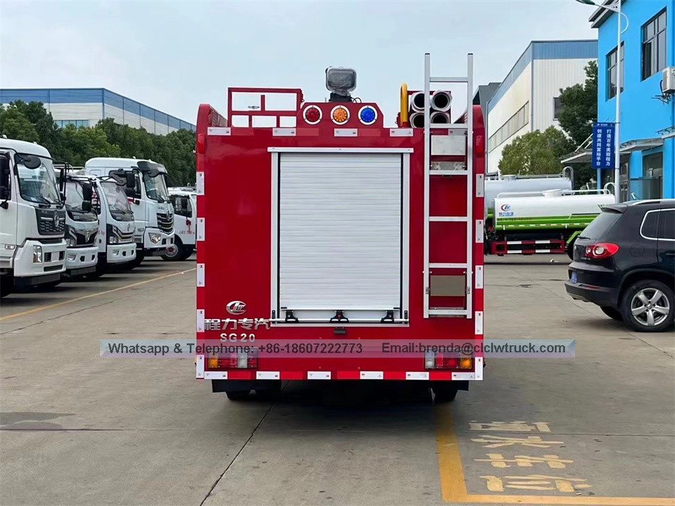 Isuzu Fire Motor Truck 2cbm 2ton 2000l Caminhão de bombeiros de tanque de água para venda quente