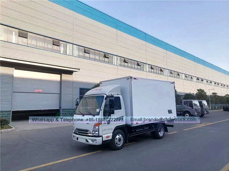 JAC 1-3T insulated panel mini refrigerated box truck