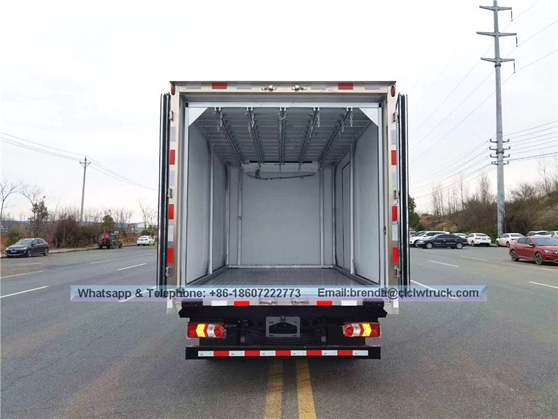 JAC 3-8T 4x2 Camión de carga del refrigerador