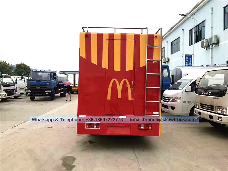 Xe tải thực phẩm JBC để bán, nhà cung cấp xe tải thực phẩm Trung Quốc, xe tải thức ăn nhanh di động 4x2