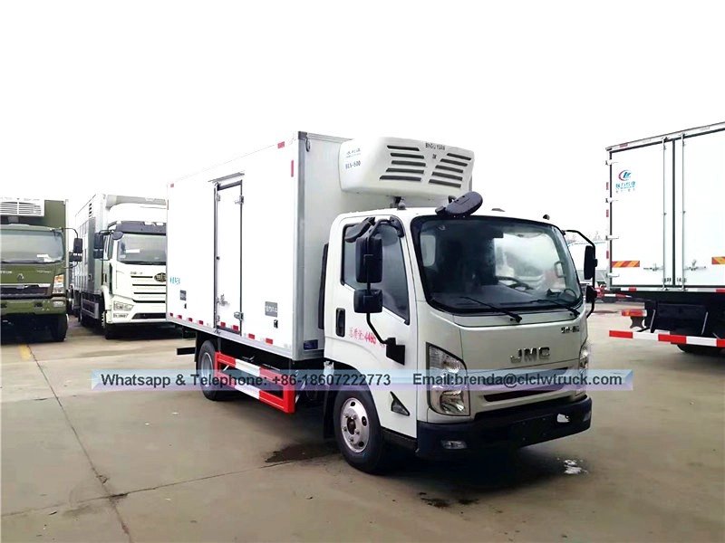JMC proveedor camión frigorifico China, refrigerador camión de carga de 6 toneladas, 4X2 camión de carga nevera, nevera camiones Euro 4