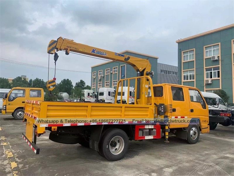 Fornecedor de guindastes de caminhão, fabricante de guindastes montados em caminhões China, caminhão JMC com fornecedor de guindastes China