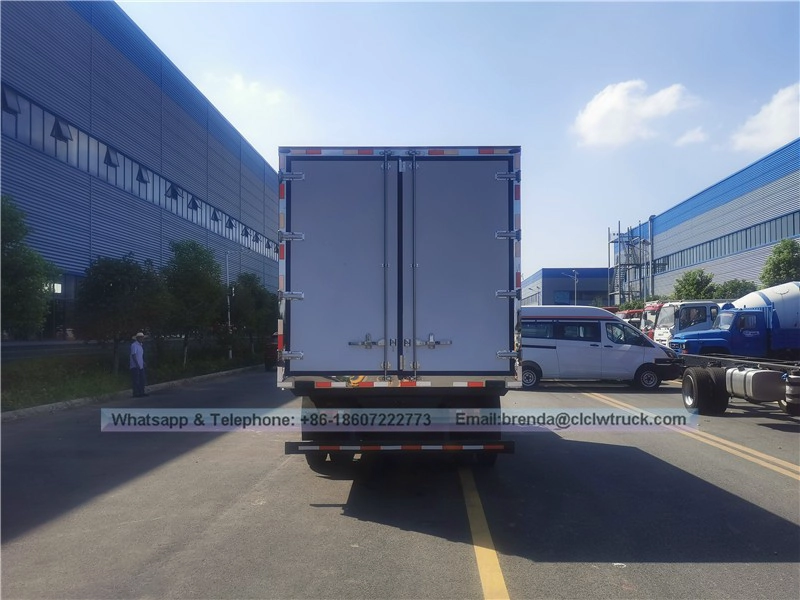 Sinotruk Howo Refrigerated Truck - Freiner Refrigerated Tamin-Howo Refrigeraator Truck fournisseur China-Refrigeator Cargo Camion 7 tonnes-4x2 Réfrigérateur