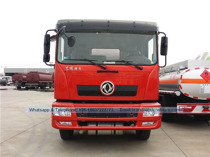 บริการสนับสนุนรถบรรทุกน้ำมันเชื้อเพลิงในต่างประเทศ Dongfeng 25000L