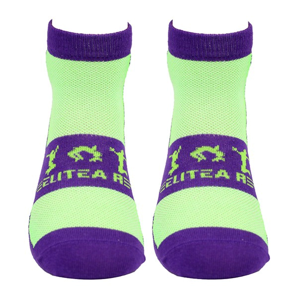 Calcetines antideslizantes a granel chinos Fabricante Calcetines personalizados de trampolín Park