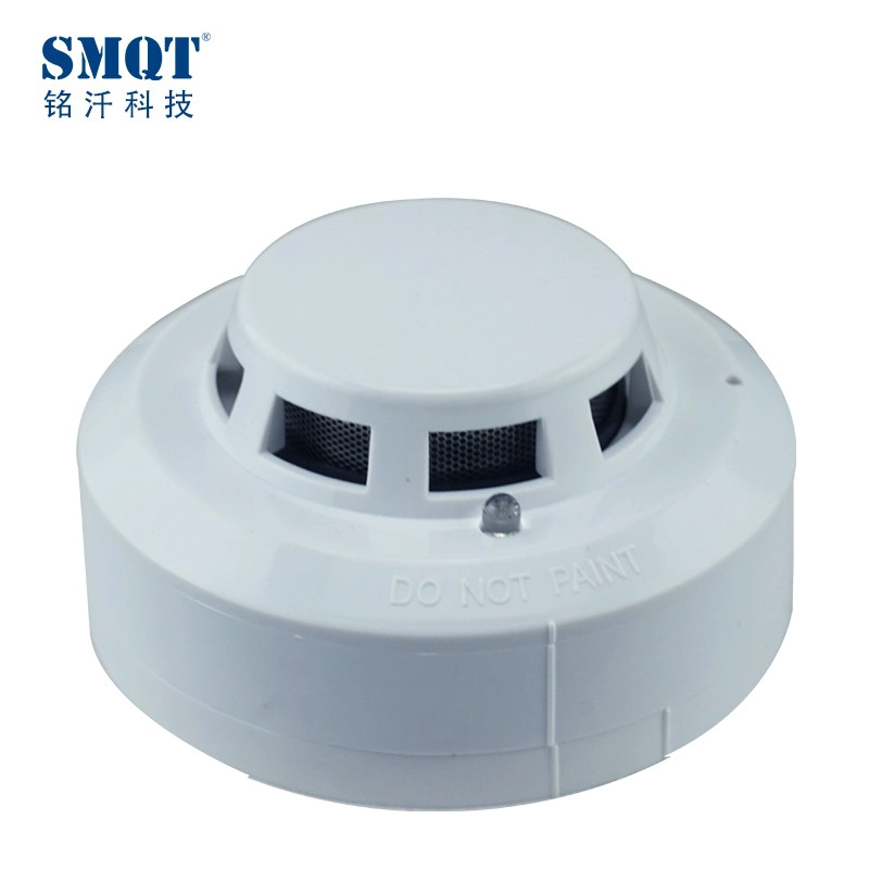Detector de humos fotoeléctrico de 9 ~ 35V CC de 4 hilos conforme a la norma EN54 UL para el sistema de alarma contra incendios