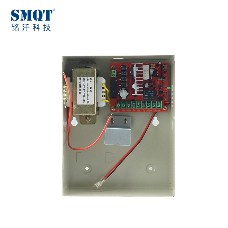 Metal Box DC 12V 3A / 5A fonte de alimentação linear pode ser construída na bateria