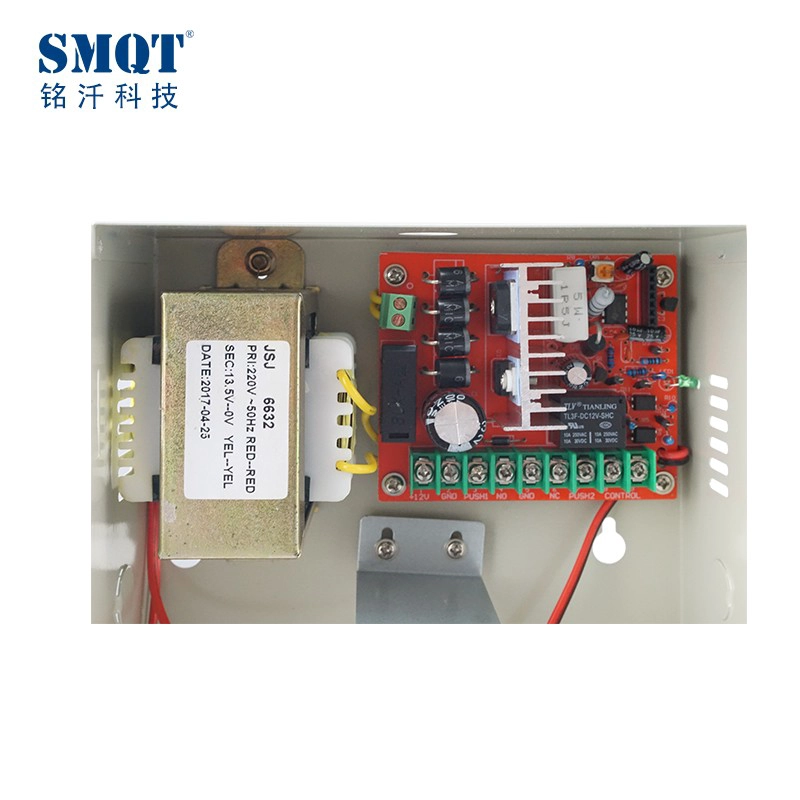 Metal Box DC 12V 3A / 5A fonte de alimentação linear pode ser construída na bateria