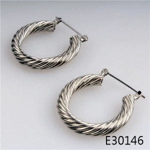 Китай Micro pave silver spiral huggie earrings designs E30146 производителя