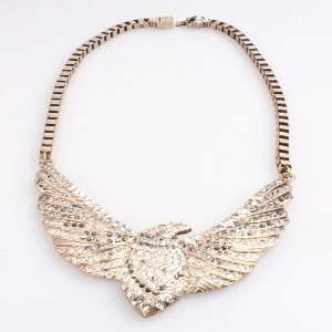 Chine vintage crystal gold eagle statement necklace N90076 fabricant