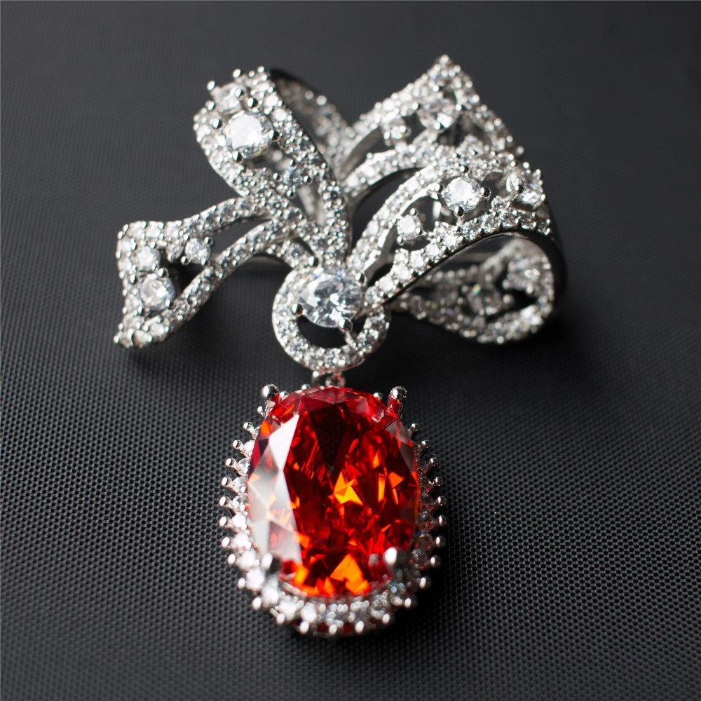 2018 New Design Hot Selling Latest Wholesale Colorful Crystal Rhinestone Crown Wedding Jewellery Brooch