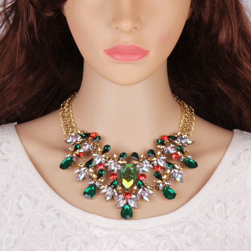 2018 Women jewelry New fashion accessories wholesale pendant necklace lady Necklace