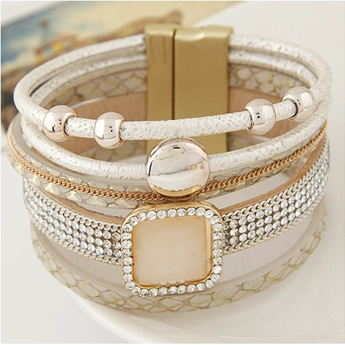 Europe and the United States retro trend multi - layer gem bracelet Korean fashion leather ultra - wide magnet buckle bracelet wholesale online jewelry