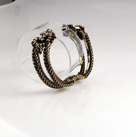 European high-grade Jewelry Wholesale Wide Opening Cuff Alloy Bracelet