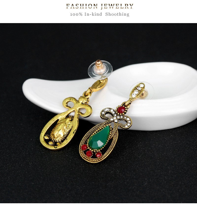 Famous wholesale fashion small retro earrings for girls diamond multicolor gemstone earrings female