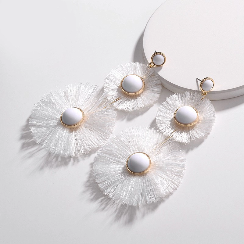 중국 Fashion Long Beaded Fan Tassel Flower Pendant Earring for Women 제조업체