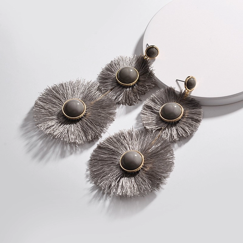 Fashion Long Beaded Fan Tassel Flower Pendant Earring for Women