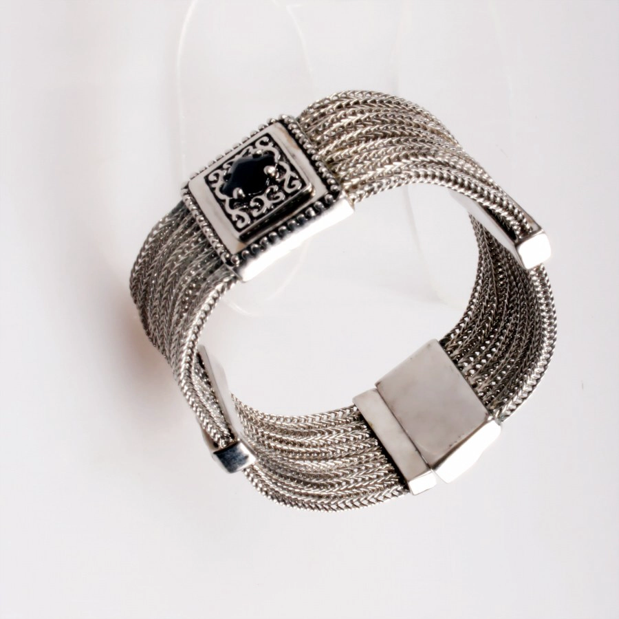 High quality women fashion silver bangle rhodium silver plated jewelry handmade jewelry wholesale Silver charm bracelet manufacturer china
