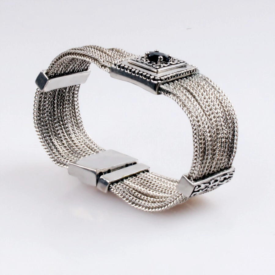 High quality women fashion silver bangle rhodium silver plated jewelry handmade jewelry wholesale Silver charm bracelet manufacturer china
