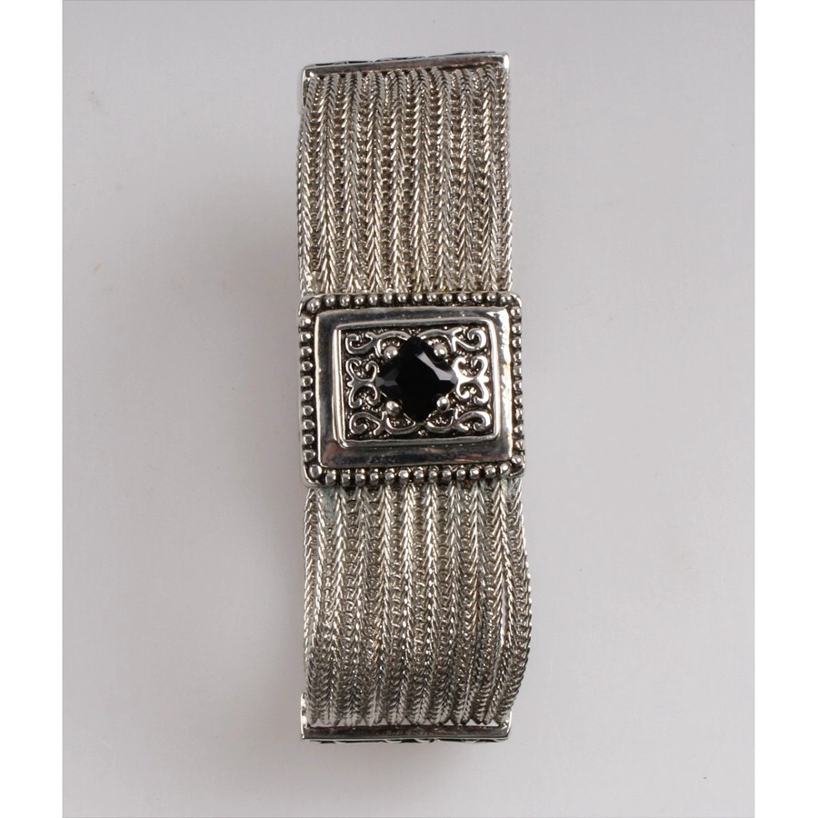 High quality women fashion silver bangle rhodium silver plated jewelry handmade jewelry wholesale Silver charm bracelet manufacturer china