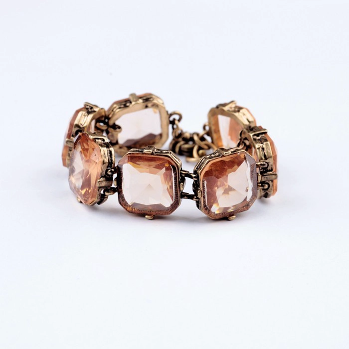 Wholesale Women Accessories Square Crystal Bracelets Birthday Anniversary Gifts for Women Mom Wife