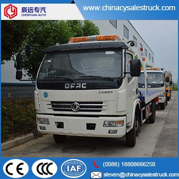 Dongfeng 5 tons wrecker truck في ديزل مسطحة مقطورة شاحنة قلابة للبيع