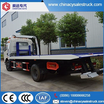 Dongfeng 5 tons wrecker truck في ديزل مسطحة مقطورة شاحنة قلابة للبيع