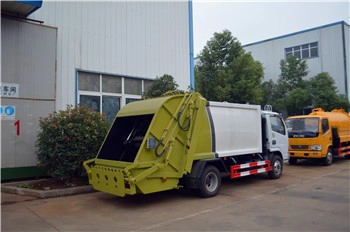 Dongfeng brand price of road sweeper truck manufactures in china