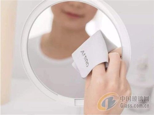 mirror