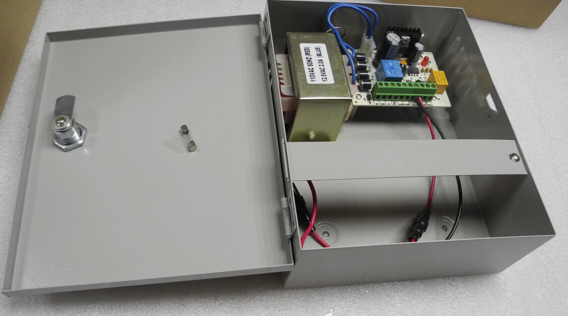 ราคาโรงงาน 12V / 5A การควบคุมการเข้าถึงสำรองพาวเวอร์ซัพพลายในประเทศจีน PY-PS2-5