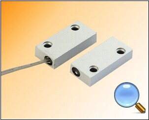 porcelana Hecho en portada contactor interruptor magnético barato de China para puertas de madera PY-C51 fabricante