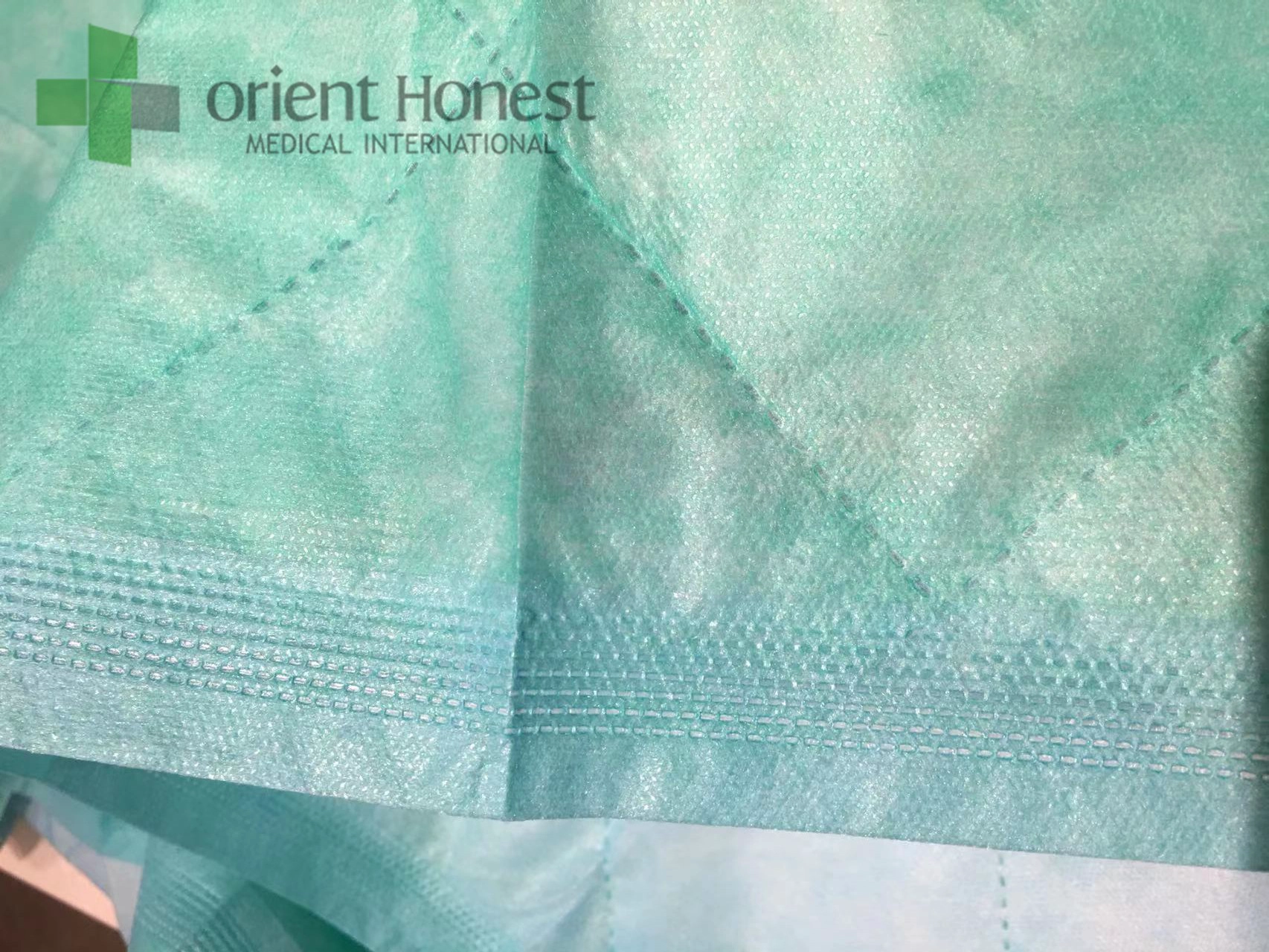 Chaleur et confort en couverture non tissée jetable d'urgence