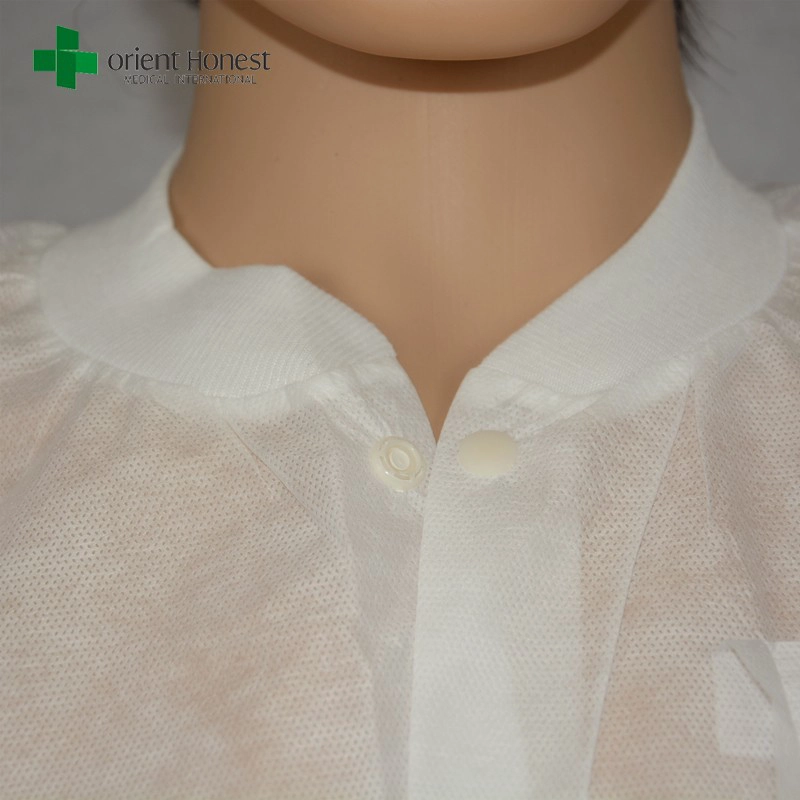 bianco blu OEM cappotto usa e getta non tessuto da laboratorio, a basso costo camici monouso per bambini, polipropilene laboratorio all'ingrosso cappotto
