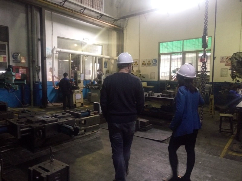 Welcome Customer Visiting Die Casting Work Shop