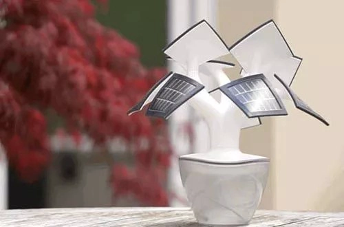 Solar potted charging tree
