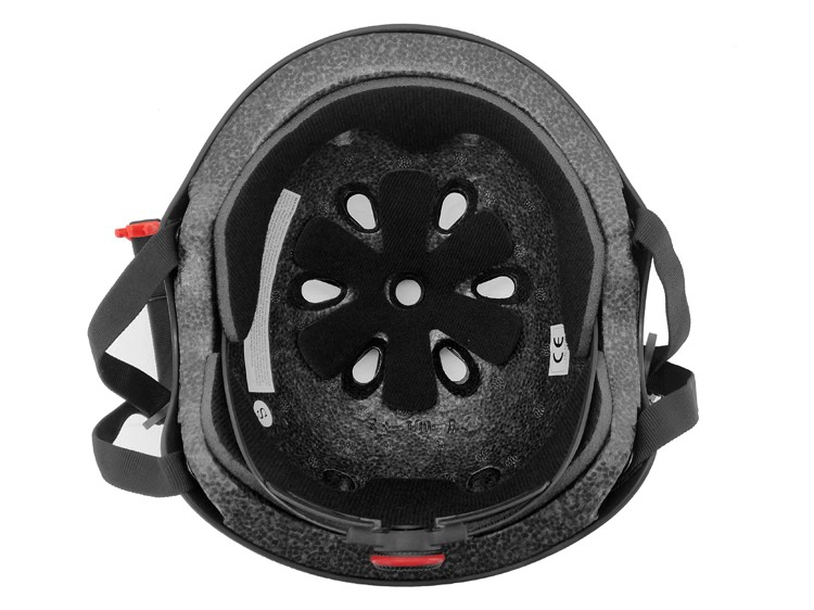 Roller skating helmet