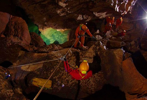 climbing caving helmet